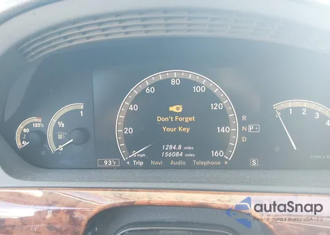 2008 Mercedes-Benz S 550 z USA, uszkodzony, nr VIN WDDNG71X48A222512